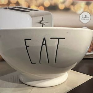 Set of 6 Rae Dunn bowls